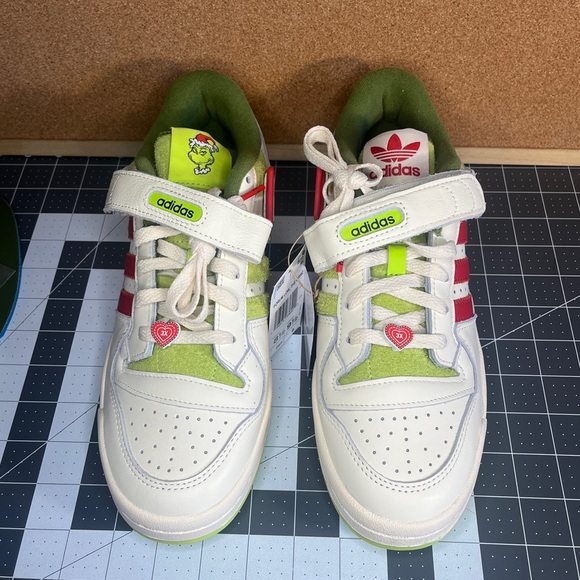 Adidas forum THE GRINCH - Picture 11 of 14